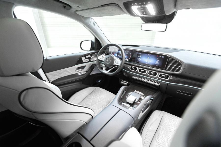 Торпедо Mercedes-Benz Ultimate HGLS by Hofele Design 2020 года  (фото 14 из 15)